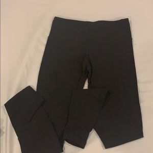 Lululemon yoga pants